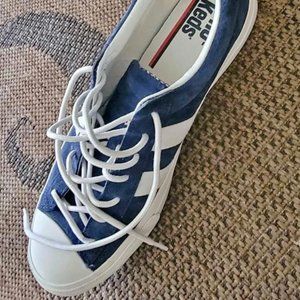 shoes size 15